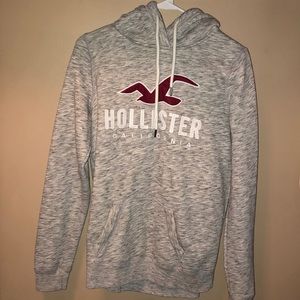 BRAND NEW HOLLISTER HOODIE ****